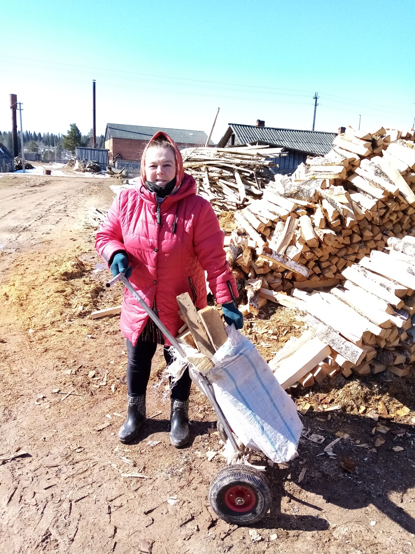 Первый на селе работник. Трудовые будни.