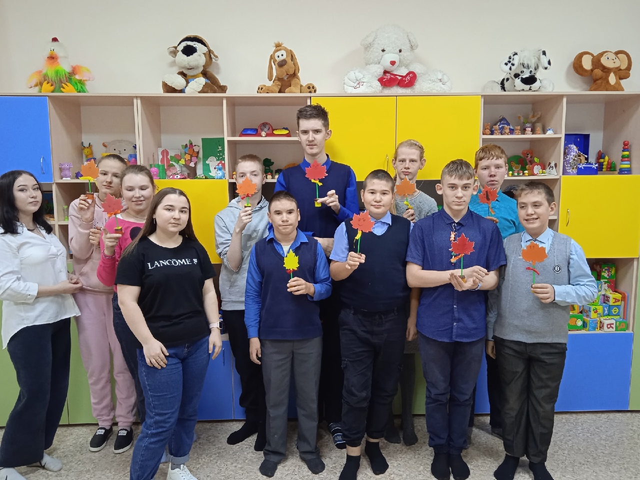 Веселый листок