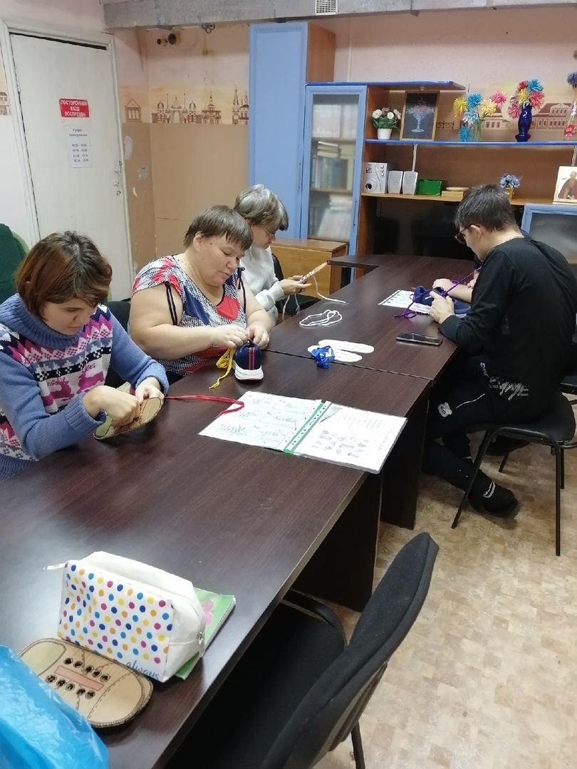 Весёлые шнурки