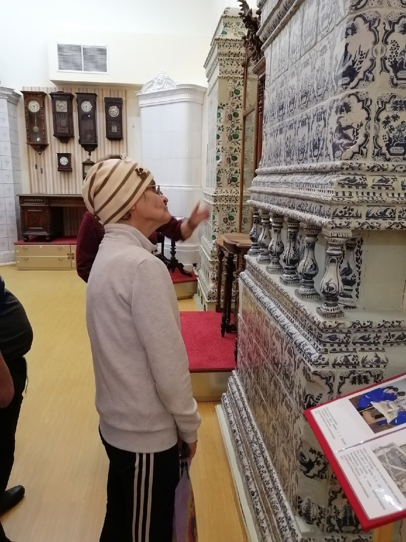 Обзорная экскурсия в фондохранилище