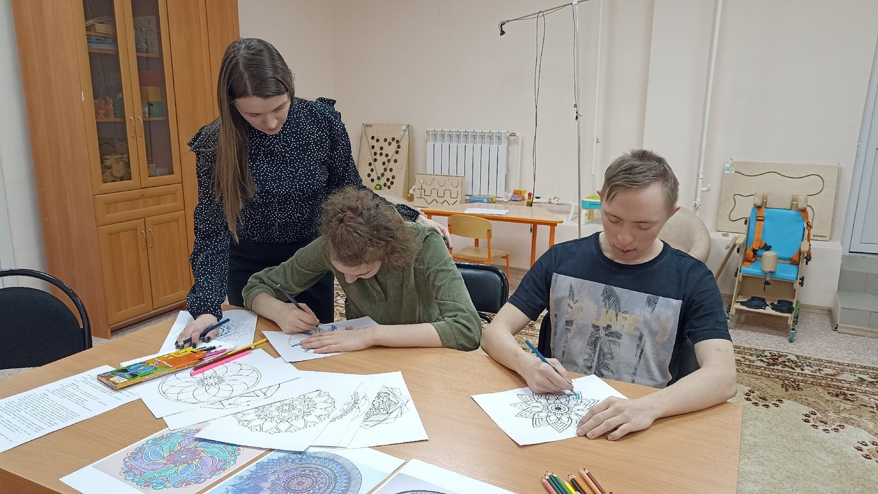 едитативное творчество «Мандалатерапия»