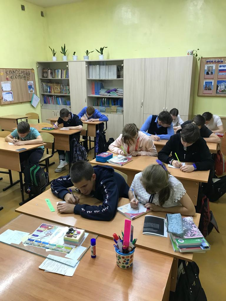 Всероссийский Дед Мороз открыл сбор писем на исполнение самых заветных и искренних детских желаний к Новому году.  