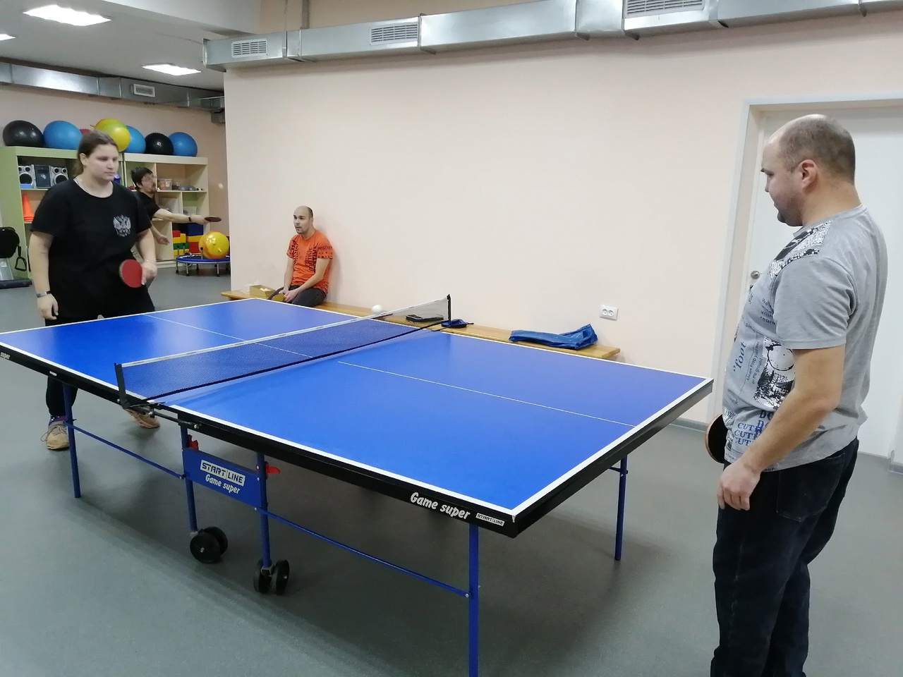 Настольный теннис